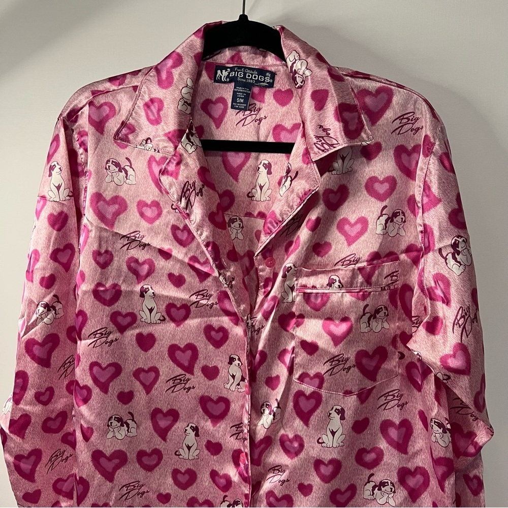 Vintage Big Dogs Pajama Shirt Pink Satin Hearts and Dogs Print Size S/M